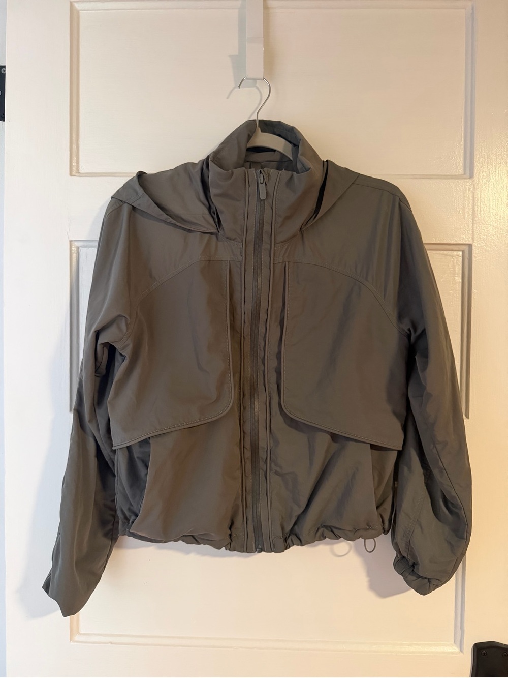 Lululemon Always Effortless Hooded Windbreaker Jacket - Gray Sage size 4